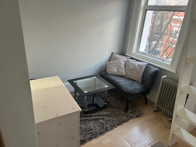 Studio Flat SW5 Main Photo