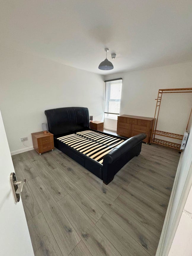 1 Bedroom Flat to Rent - Broadstairs Main Photo