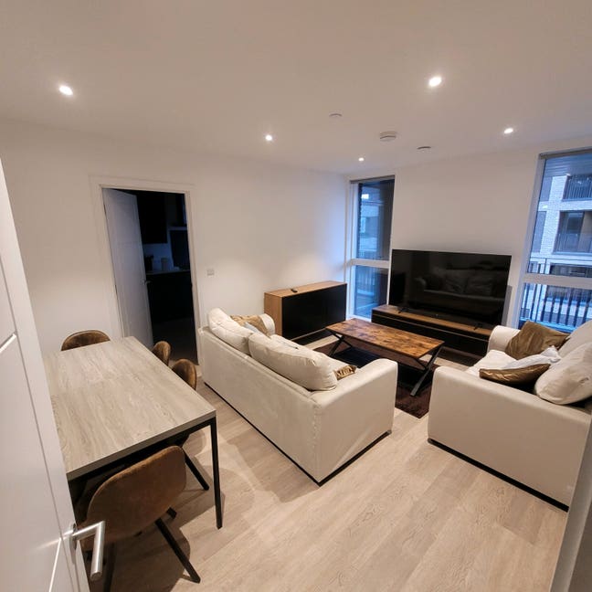 Third Flatmate Wanted – Modern SE15 Flat  Main Photo