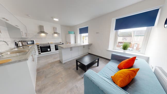 ☀️Luxury Rooms available in High End Property🏡 Main Photo