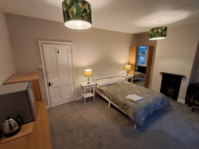 Spacious Double Room – Mon-Fri – Horfield Main Photo