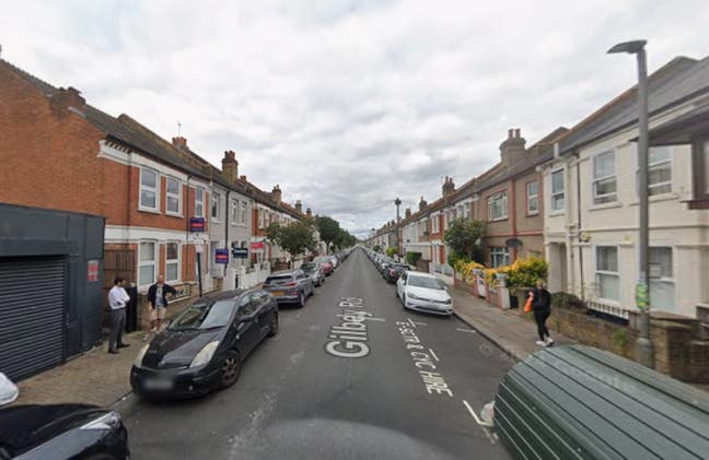 DSS - tudio Flat Available in Tooting SW17 Main Photo