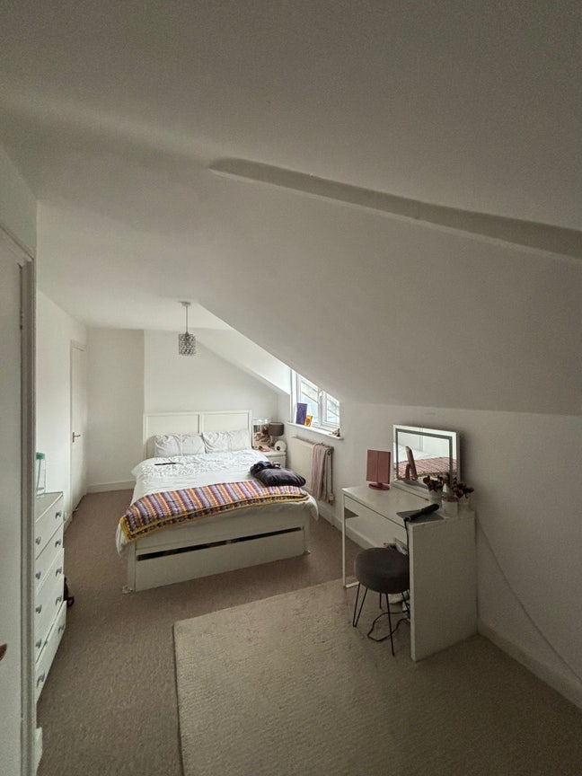 Double Room in Kilburn / Queens Park Main Photo