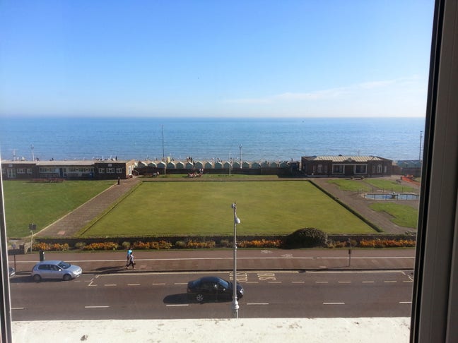 One Bedroom Flat to Rent, Sea View, Furnished, BN3 Main Photo