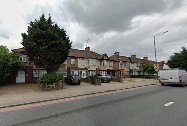 DSS - Studio Flat Available in Stonebridge NW10 Main Photo