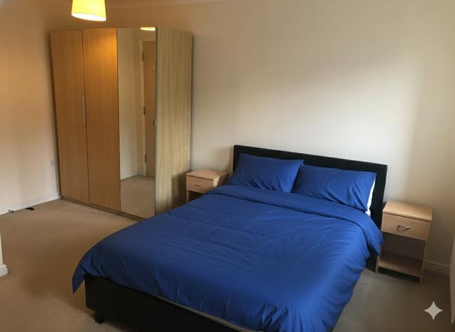 Double Bedroom in Professional HMO, CB4 (14CD3) Main Photo