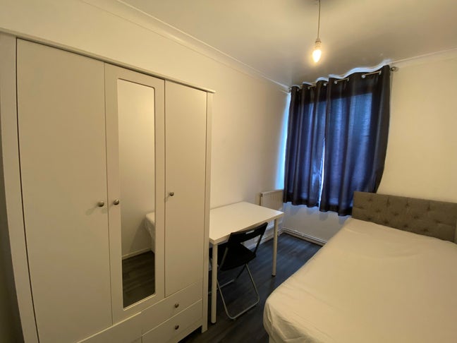 Lovely Room near Mile End /Bow inc bills Main Photo