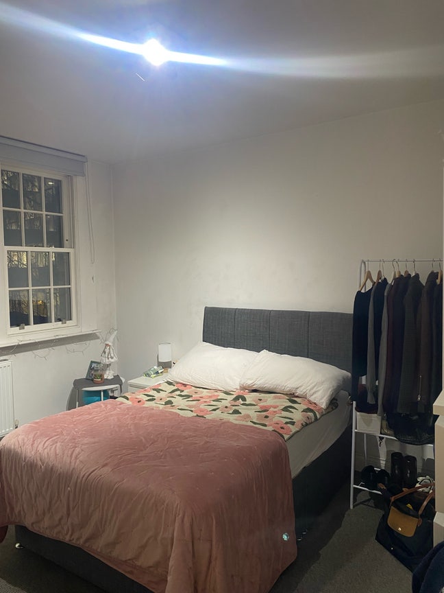 Refurbished double room, 3 min from Waterloo Main Photo