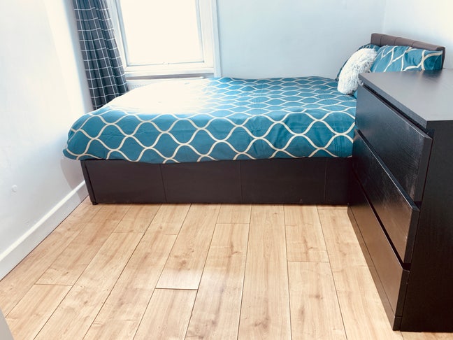 2 Double Room* All Saints*Poplar* Canary Wharf-E14 Main Photo