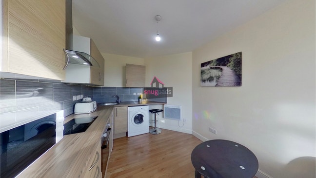 Excellent 1 bed flat  Main Photo