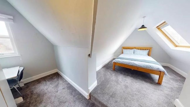 Room available ASAP in a friendly house share.  Main Photo