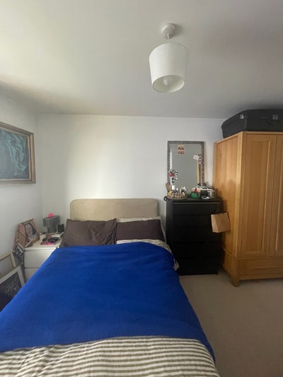 Double Room in fully equipped flat - Holloway Road Main Photo