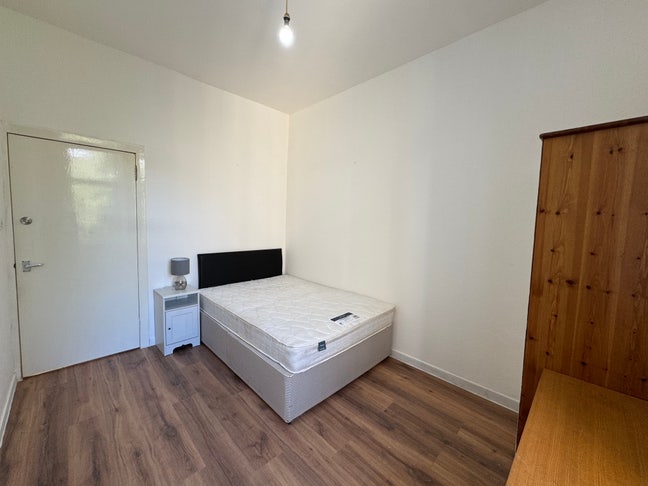 Furnished Double - Bills Inc - Glasgow, Southside Main Photo
