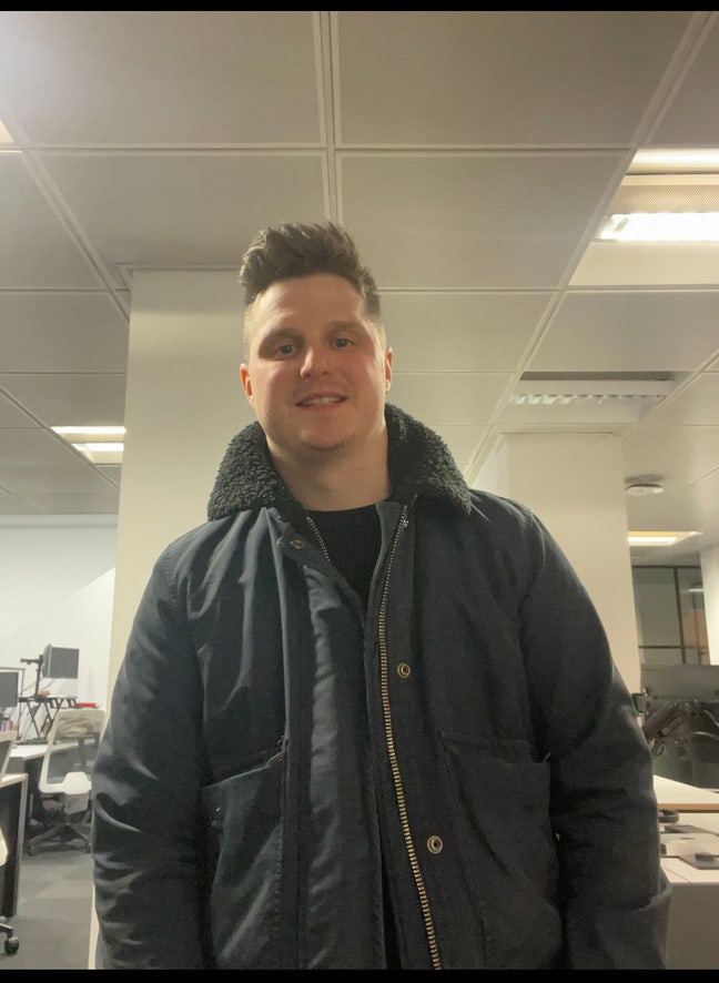 Professional looking to be part of a social house Main Photo