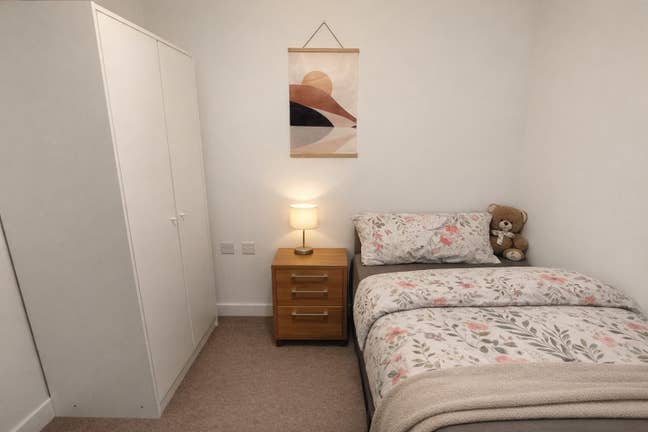 Private rooms to let  Main Photo