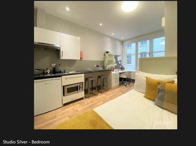 Studio Sliver Room in John Bell House Main Photo