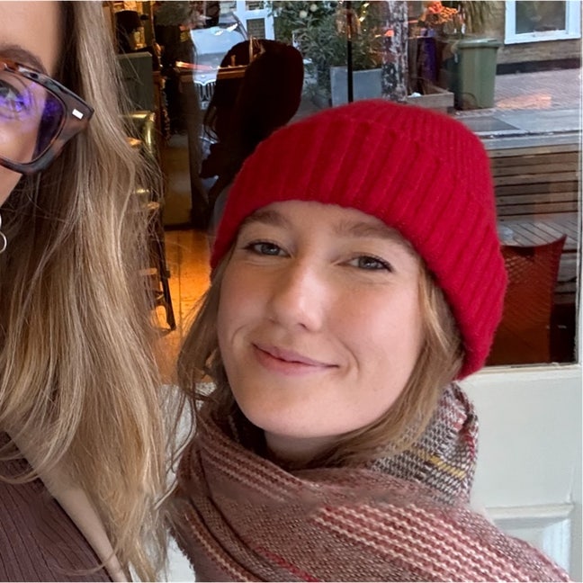 Professional looking for Studio or 1 Bed in SE  Main Photo