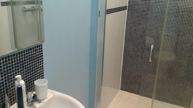 Large room with shower room, shared house Main Photo