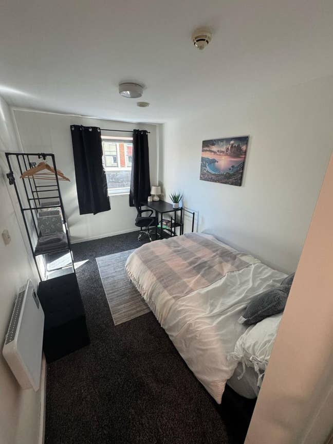 En Suite to Rent (Bills Included) Main Photo