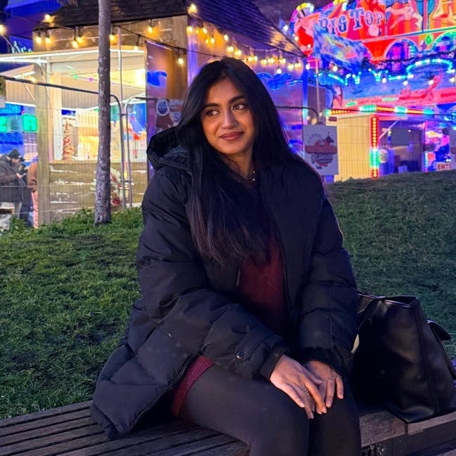 Professional Female seeks a single or double room Main Photo