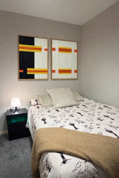 Fully furnished room- Ideal for a professional  Main Photo