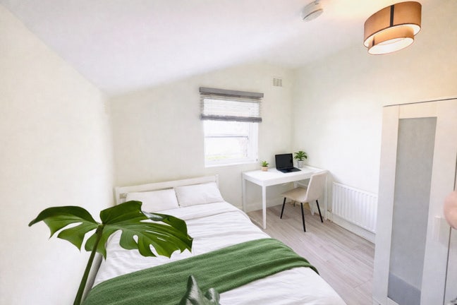 Furnished Double - Lounge All Bills & Garden 🏡 Main Photo