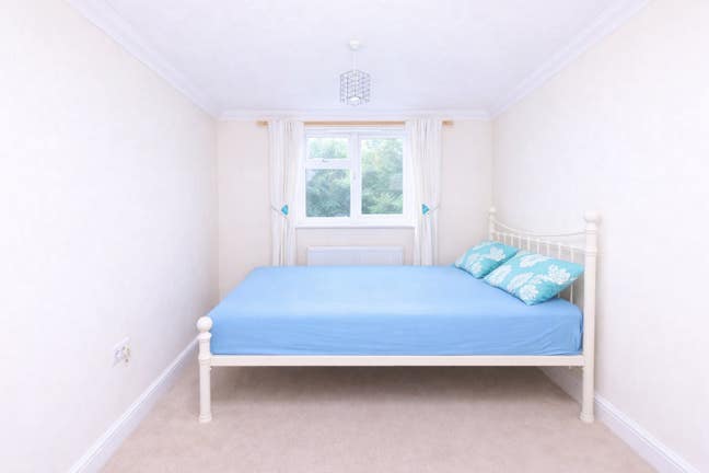 &pound;775pcm Peaceful Furnished Double, Bills Incl Main Photo