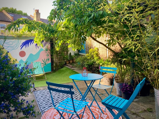 Lovely cosy flat with garden! Main Photo