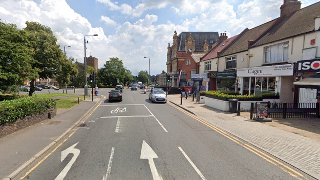 Studio Apartment - All Bills Included - E4 Main Photo