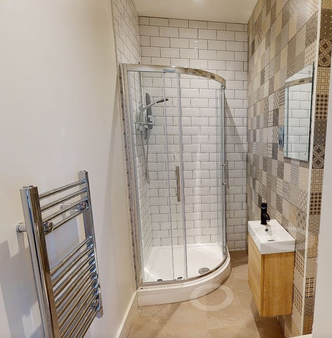 En Suite Roomm to Rent Close to the City Centre Main Photo