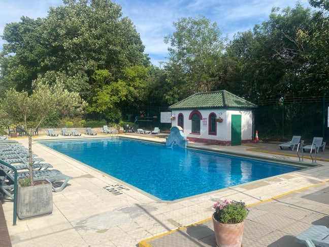 Ealing Village - Pool & Tennis Court, Bills Inc.  Main Photo