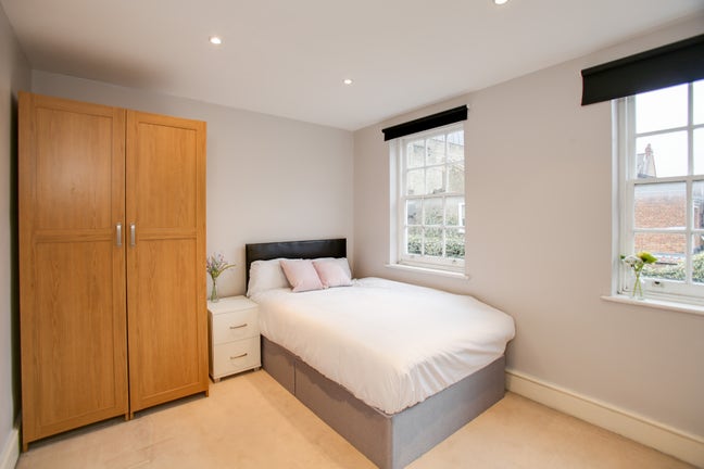 ***Mordern House with Large Double Room*** Main Photo