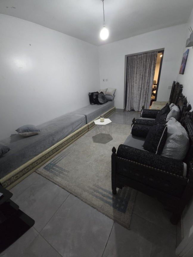 1 bed studo flat at the back of the house  Main Photo