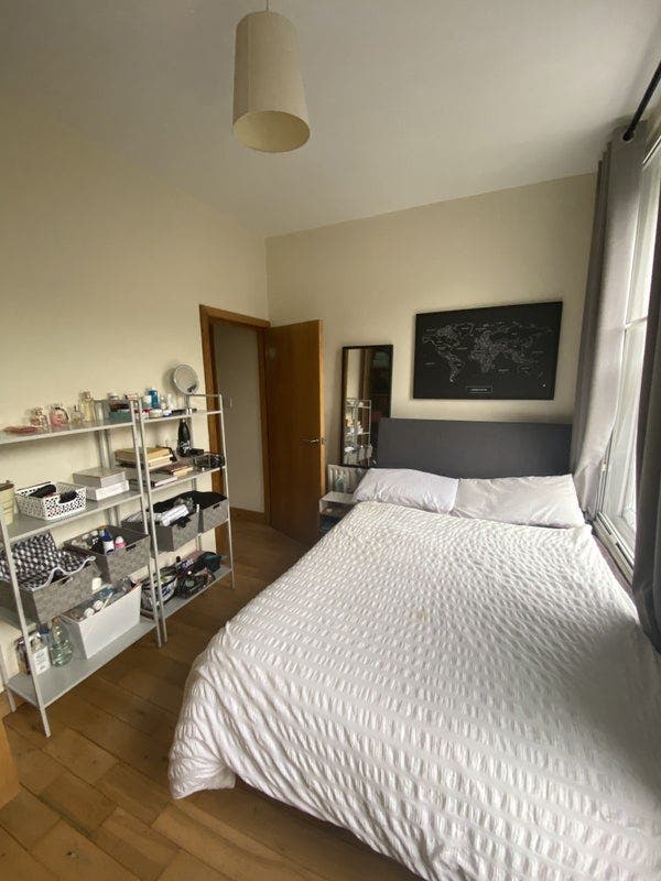 Double room in King's Cross with bills included Main Photo