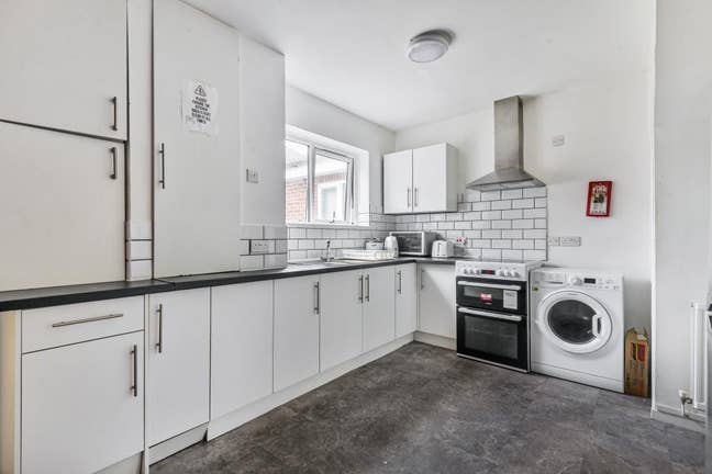 Woodfarm Road 5 Bedroom HMO Available 16th Februar Main Photo