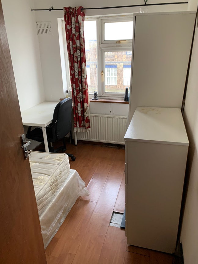 Staple Corner Main Photo