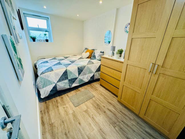 🛁 Ensuite (single use) – Willesden Green (Zone 3) Main Photo