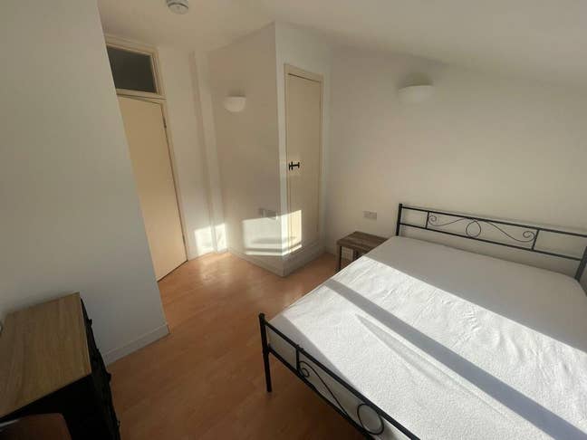 Double Bedroom in Ideal Ipswich Centre Main Photo