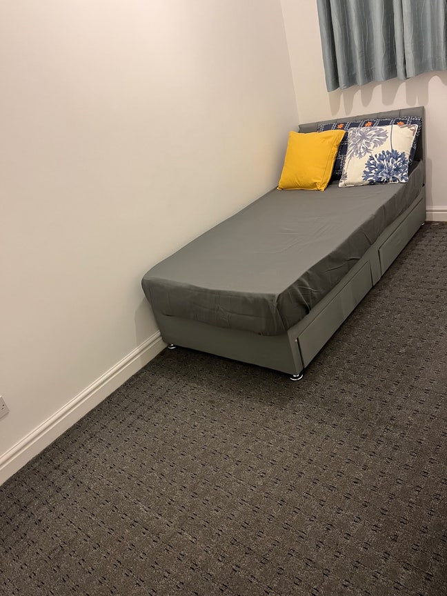 Single room to rent  Main Photo