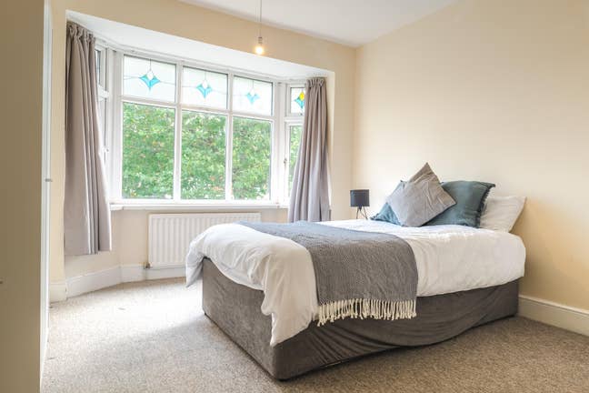 🏠Room in brand new 4 bed, all Bills included Main Photo