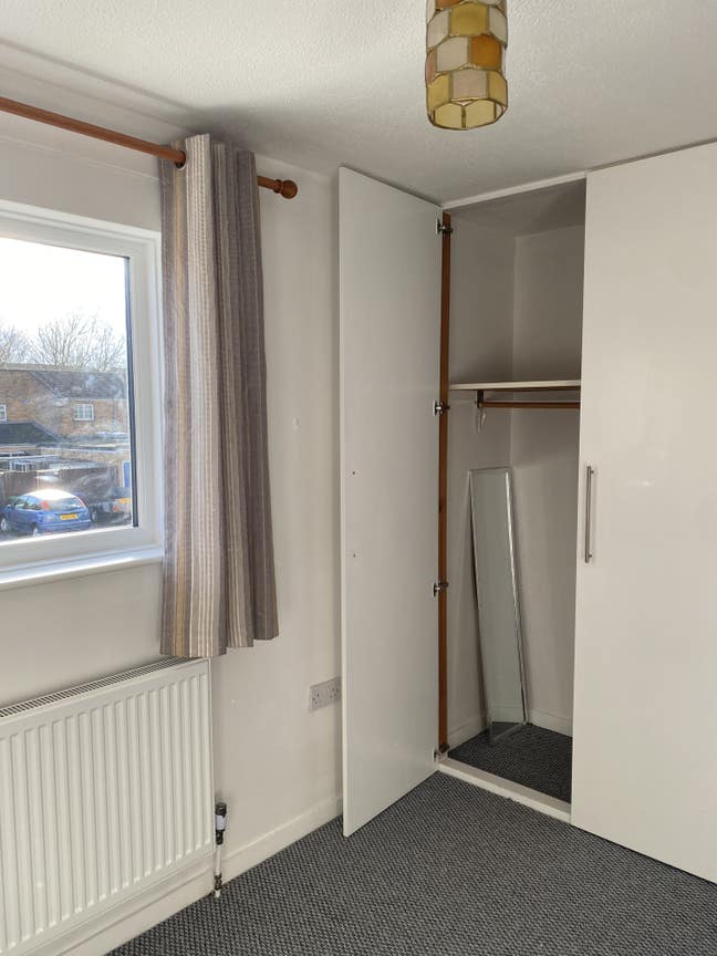 Double room in 2 BDRM house in CB4 Main Photo