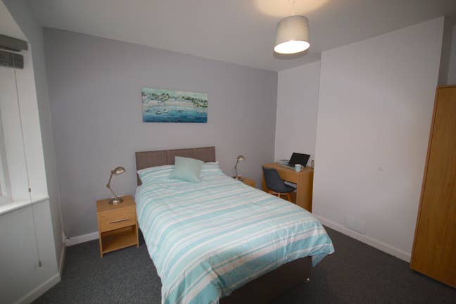  🏡 Large Room | Modern House | Prettygate   Main Photo