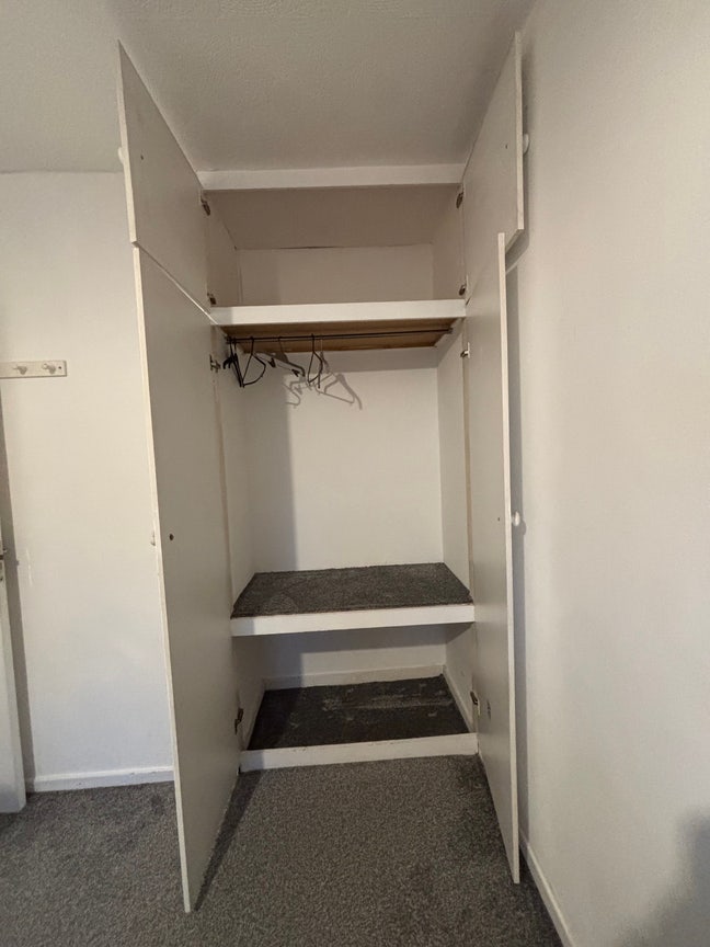 Double room available- surrey quays- immediate  Main Photo