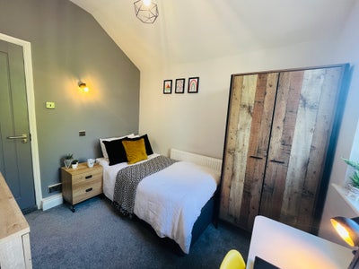 Serious About Your Living Space? Start Here Main Photo