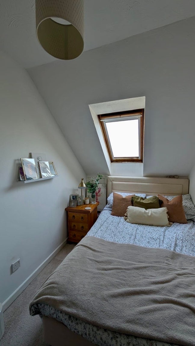 Fully furnished double room  Main Photo