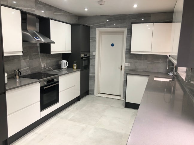 Cozy Single Room, Vinery Road, CB1 (95VR8) Main Photo