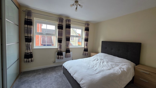 Double Room For Rent With All Bills Included Main Photo