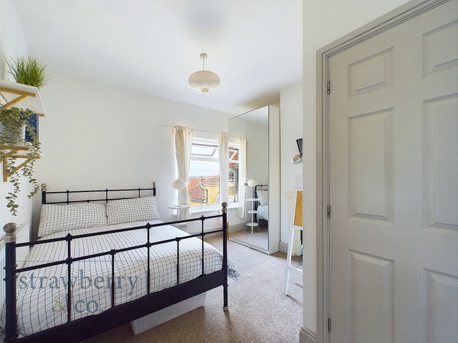 46SHR | St George | Large double | Ensuite Main Photo