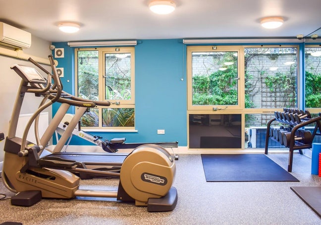 IQ Hoxton student Accommodation Studio, takeover Main Photo