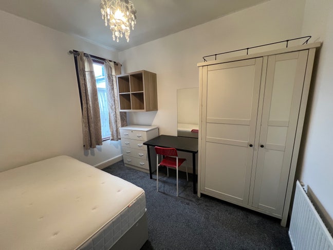 Double room  in Leytonstone 5 mins to central line Main Photo